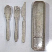 ست 3تیکه پلاستیکی سفری به همراه ظرف مخصوص